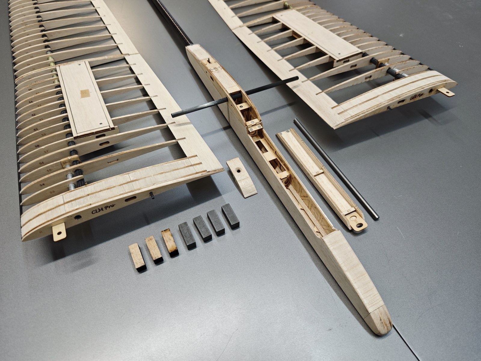 Prime Q Flügel und Rumpf