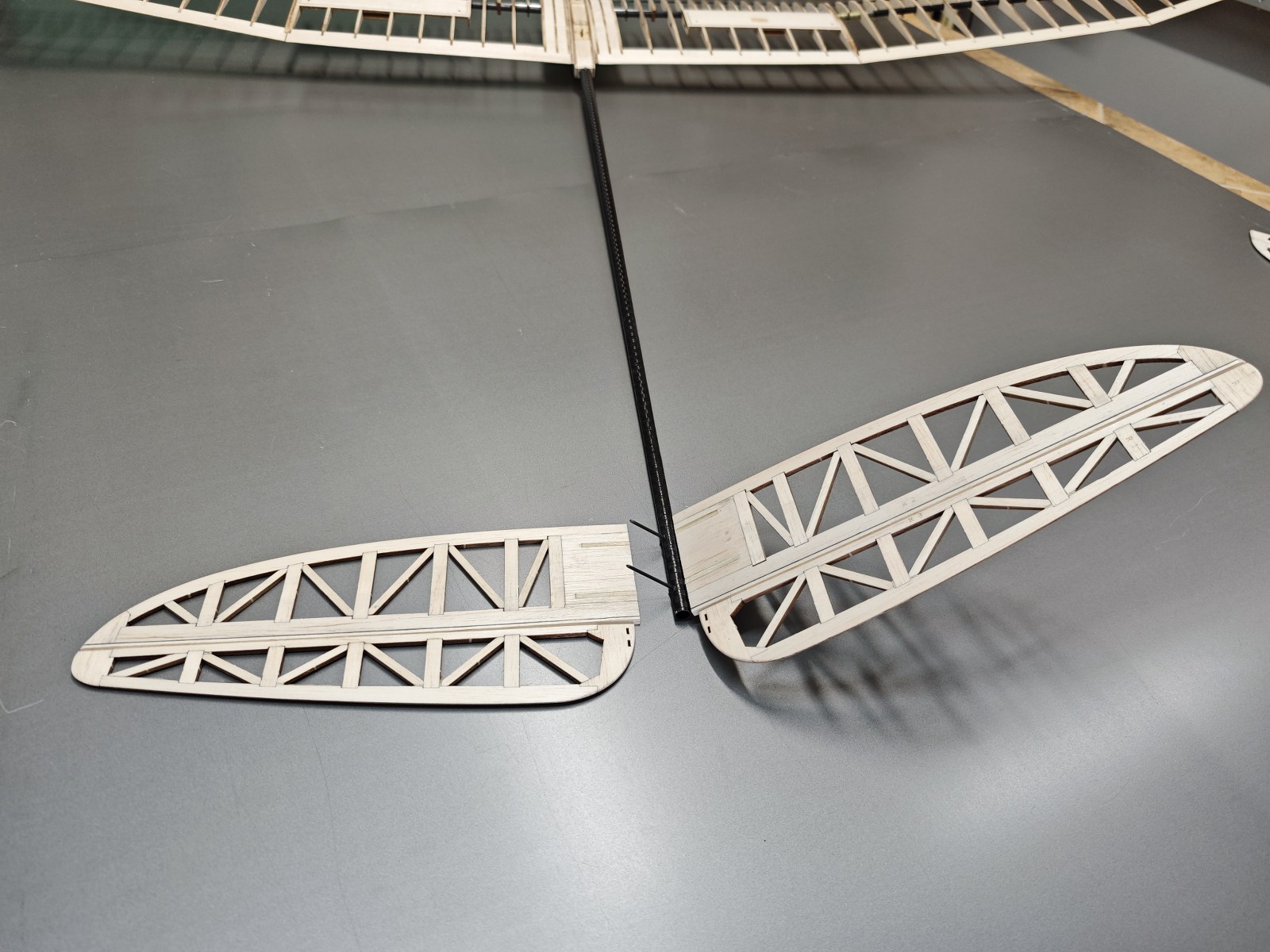 CLM Pro Prime Q V-Leitwerk