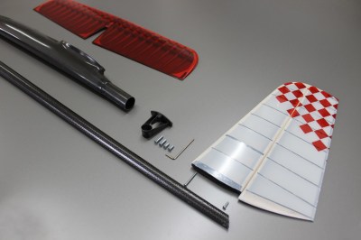 CLM-Pro-carbon-fuselage-tail-130-3