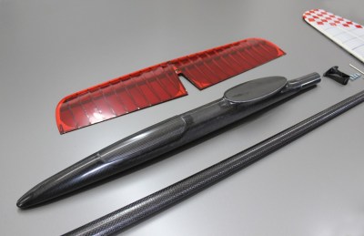 CLM-Pro-carbon-fuselage-tail-130-4