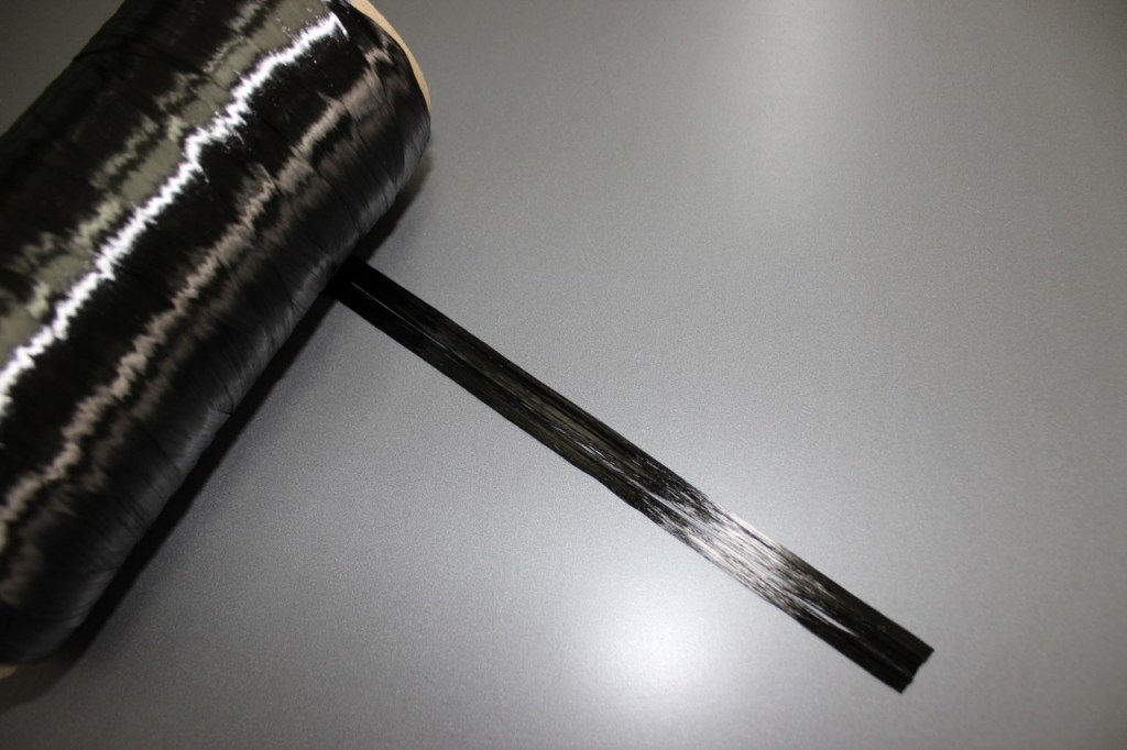 CLM-Pro-roving-carbon-1600-tex-1
